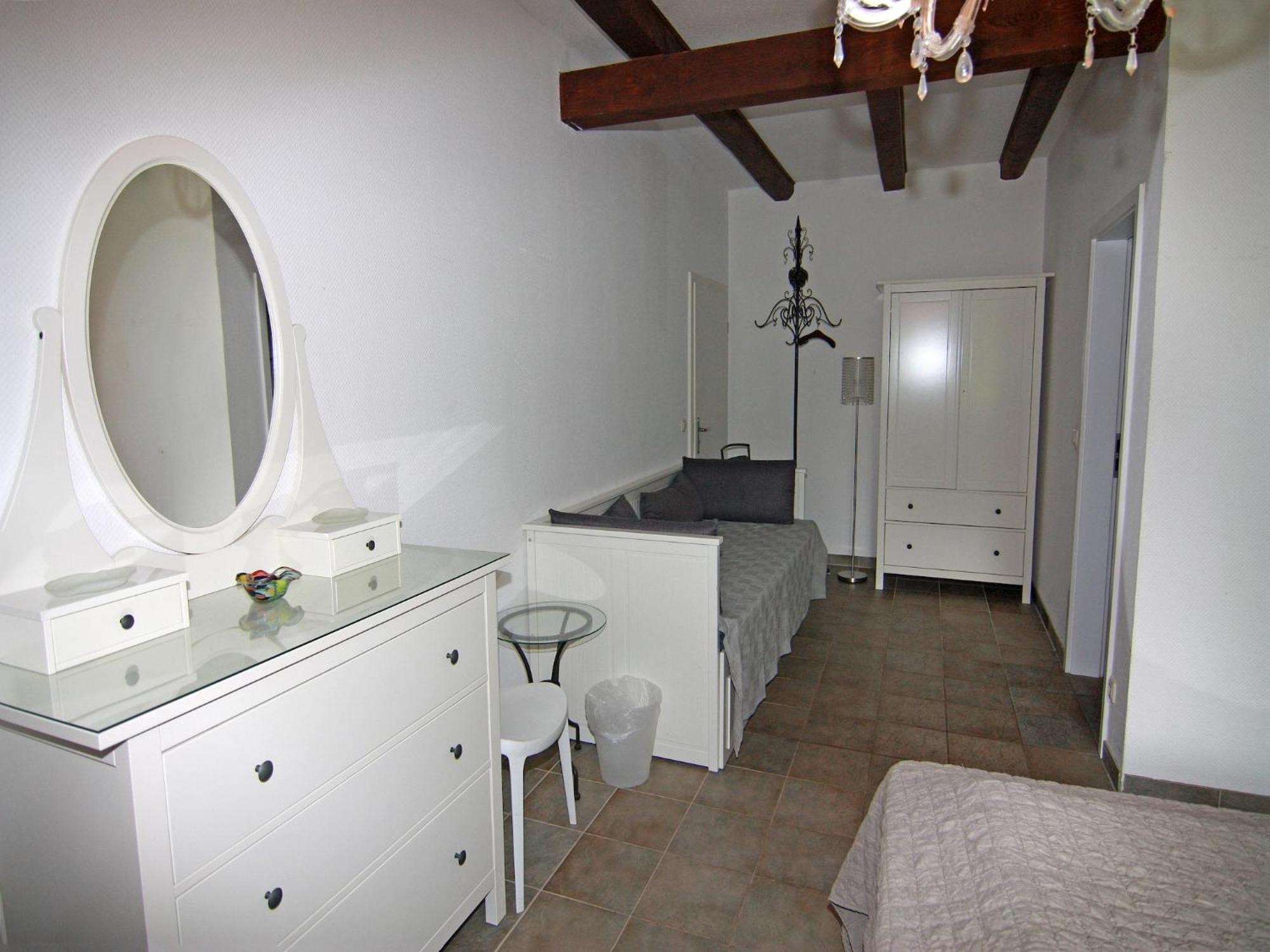 Mansion In Gressow With Terrace Garden Bbq Pond Bicycles Villa Bagian luar foto